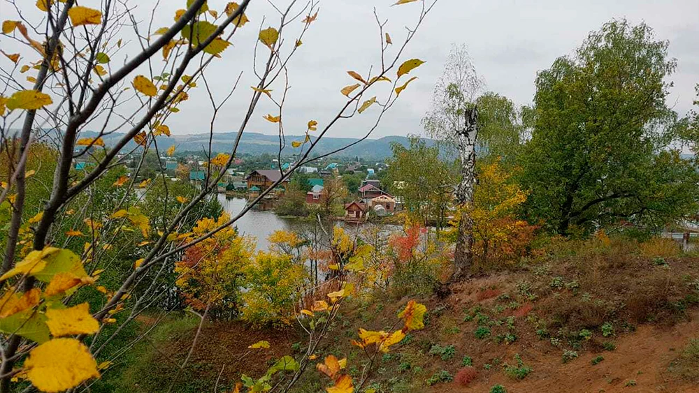 Дачи у озера под Нижнекамском