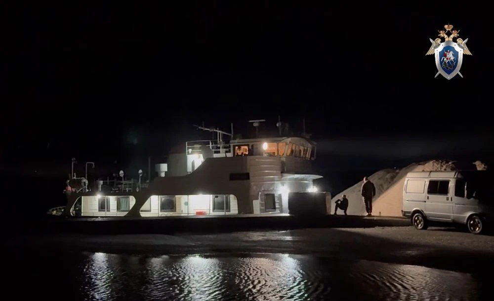 судно Окский 13