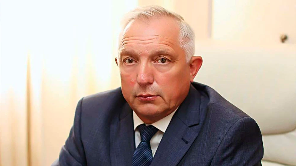 Надир Закиров