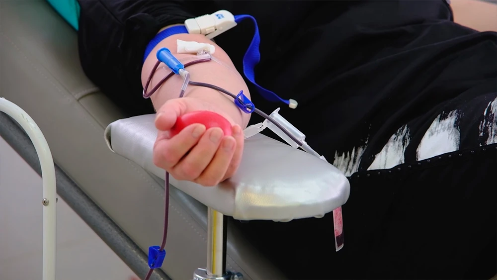 Забор крови у донора