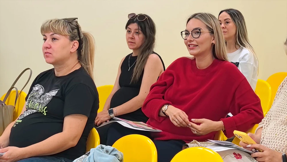 Школа будущих матерей в Нижнекамске