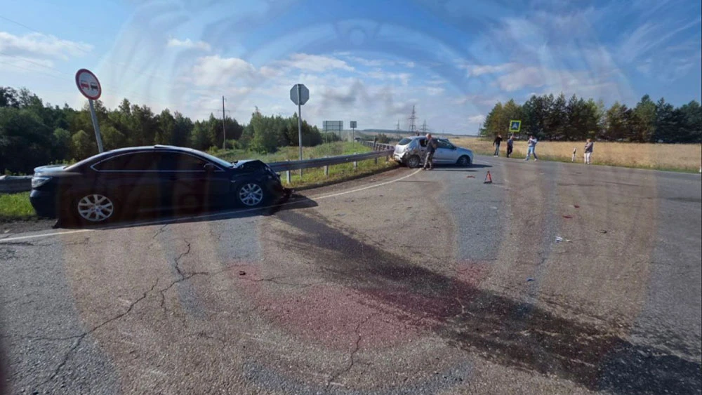 Последствия смертельной аварии в Татарстане