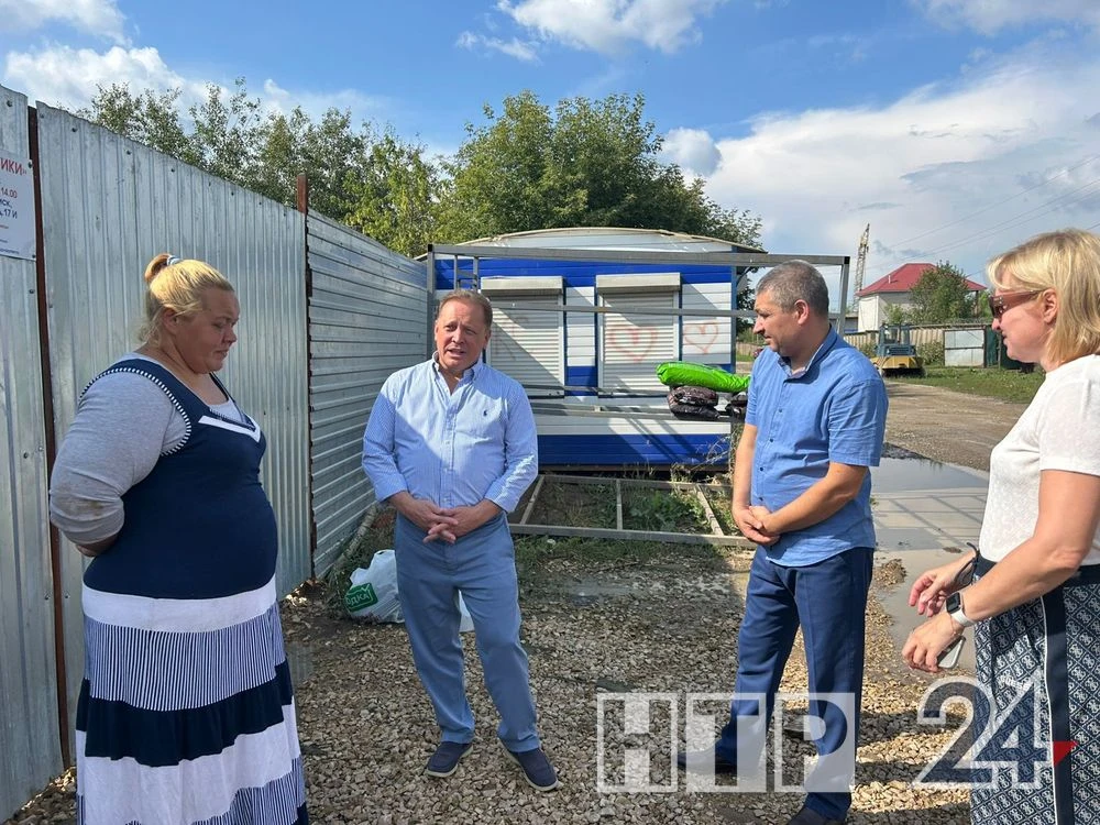 Айдар Метшин в приюте для бездомных животных «Хвостики» в Нижнекамске