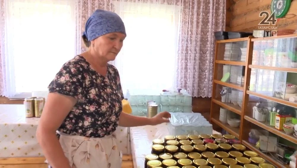 банки с вареньем для солдат сво