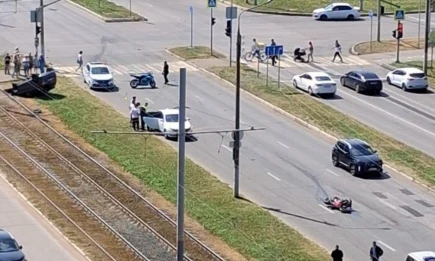 Стали известны подробности аварии с мотоциклом и перевёртышем в Нижнекамске - НТР 24