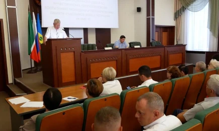 В Нижнекамске обсудили патриотическое воспитание и поддержку участников СВО - НТР 24