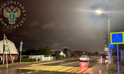 В Татарстане водитель фургона сбил троих подростков и скрылся - НТР 24