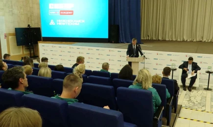 Коллектив «Нижнекамскнефтехима» встретился с руководством города и республики - НТР 24