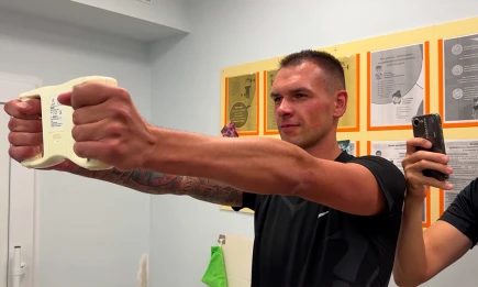 Молодые баскетбольные арбитры ПФО доказывают свою профпригодность в Нижнекамске - НТР 24