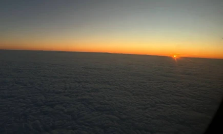 Рейс Москва — Сочи передал сигнал о происшествии на борту - НТР 24