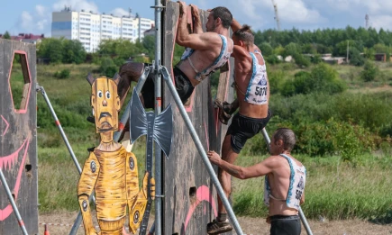 Нижнекамские пожарные стали первыми на «Гонке героев» в Менделеевске - НТР 24