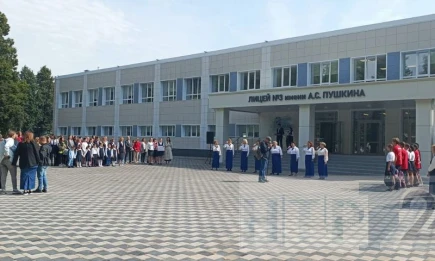 В Нижнекамске открыли после капремонта лицей имени Пушкина - НТР 24