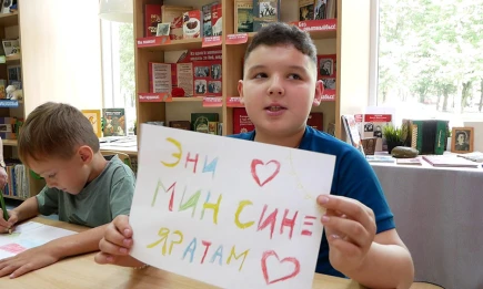 Передача «Форсат» (на тат. яз.). История Вероники Муртазиной: мать троих детей спасает раненых в зоне СВО - НТР 24