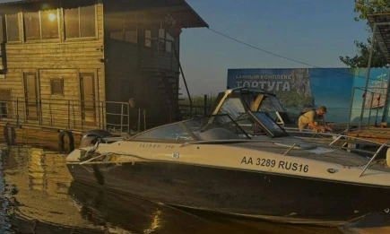 Мужчина и женщина пострадали при столкновении катеров на Волге в Казани - НТР 24