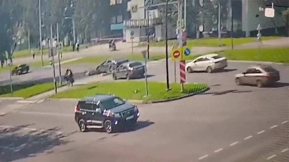 ДТП в Нижнекамске на проспекте Строителей с участием самоката