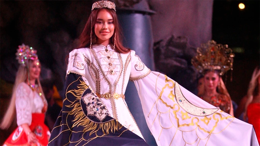 Карина Абдуллина из Казани