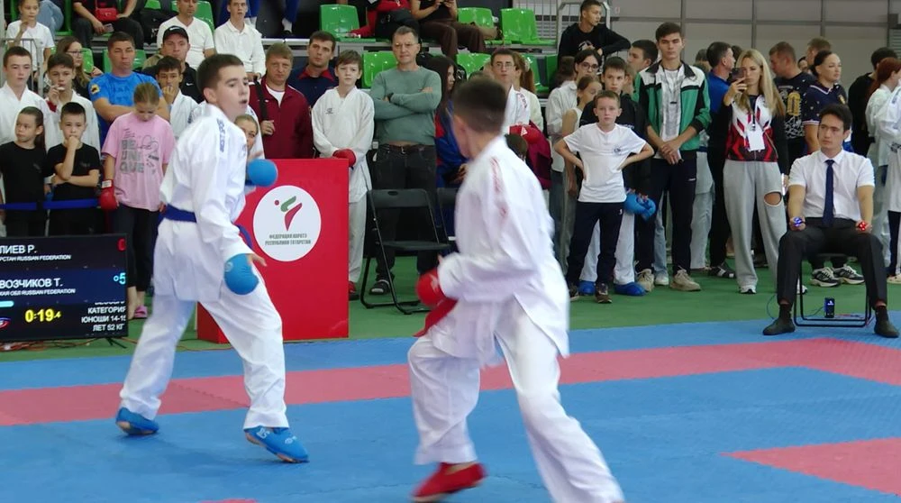 первенство Приволжского федерального округа по карате в СК Шинник в Нижнекамске
