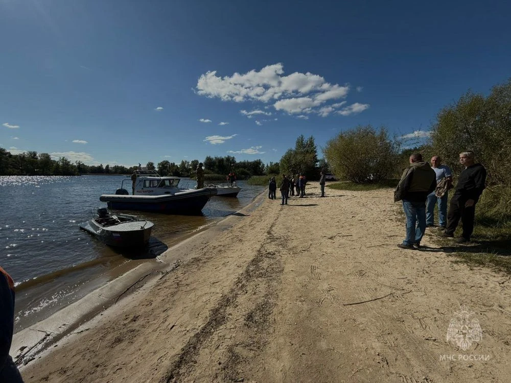катер который опрокинулся на Волге где утонули 4 человека