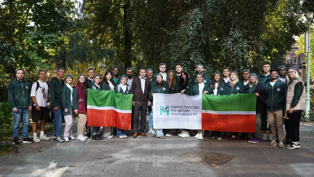 делегация Татарстана на всемирном слёте молодёжи в Нижнем Новгороде
