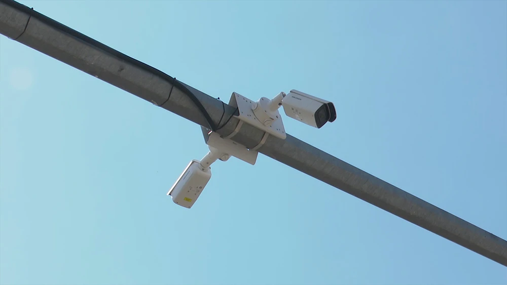 Дорожная камера фотовидеофиксации