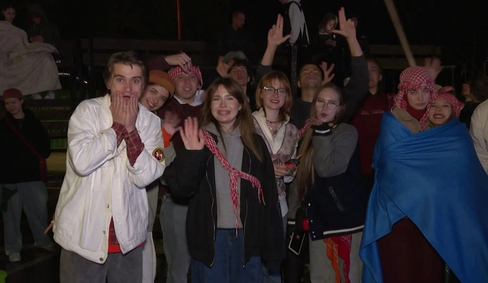 участники лига форума в нижнекамске на закрытии смены