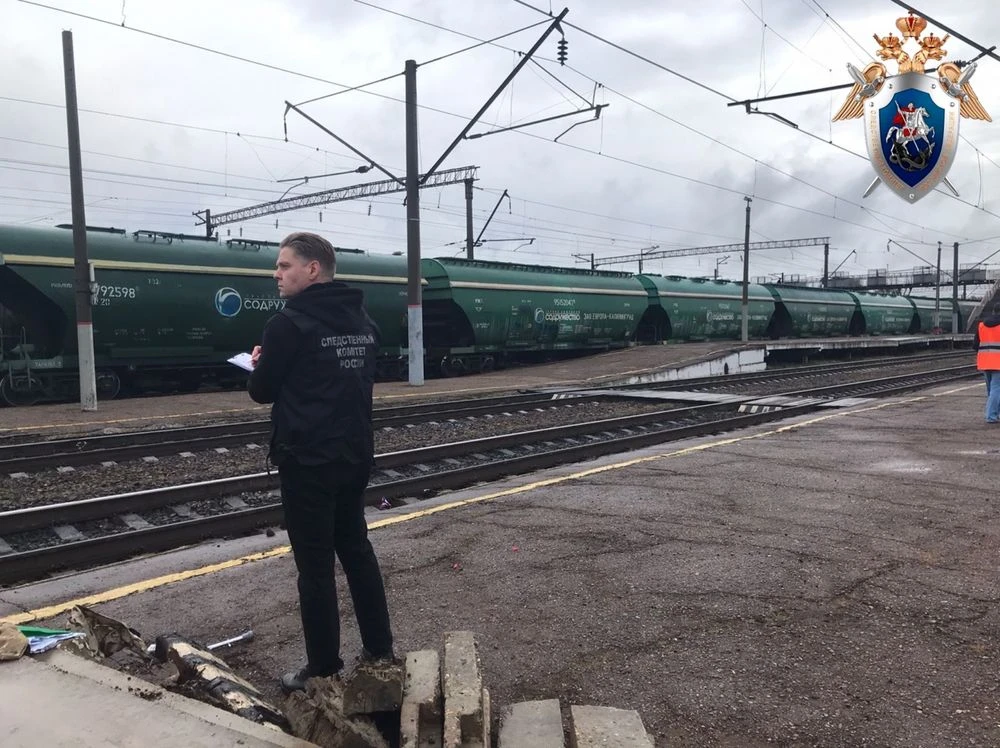 сотрудник следственного комитета на месте происшествия в зеленодольске