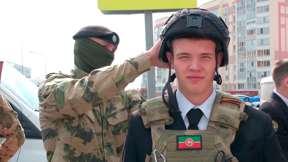 Студент в обмундировании Росгвардии