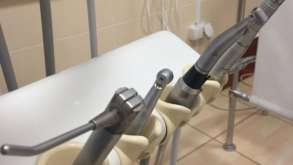 Бормашина стоматологическая