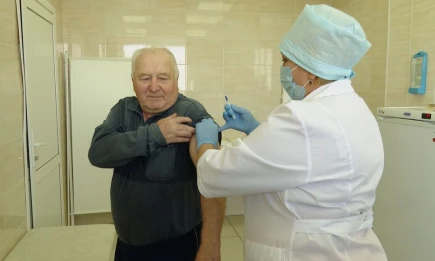 Нижнекамцы активно прививаются от гриппа - НТР 24