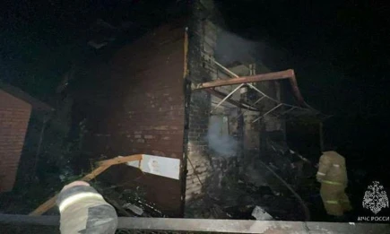 Два человека погибли при пожаре на даче в Татарстане - НТР 24