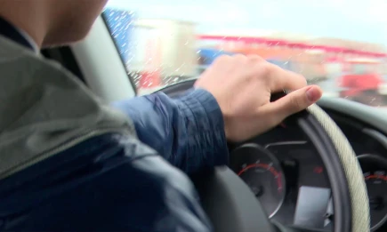 В Нижнекамске прошел конкурс для молодых водителей «Автосессия-2025» - НТР 24