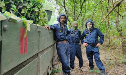 Герой России Расим Баксиков поздравил военнослужащих с Днем танкиста - НТР 24