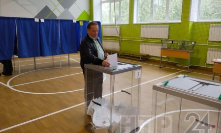 Айдар Метшин проголосовал на выборах раиса Татарстана - НТР 24