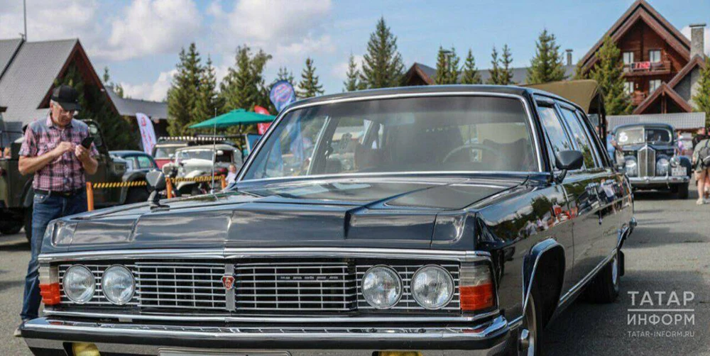 ГАЗ-14 «Чайка»