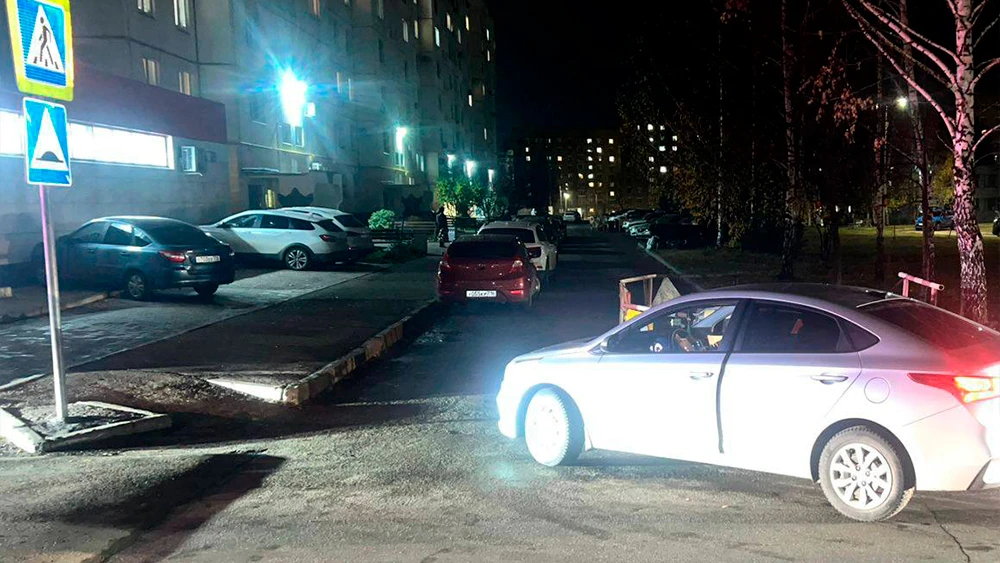 Место аварии с участием велосипедиста и легкового автомобиля в Нижнекамске