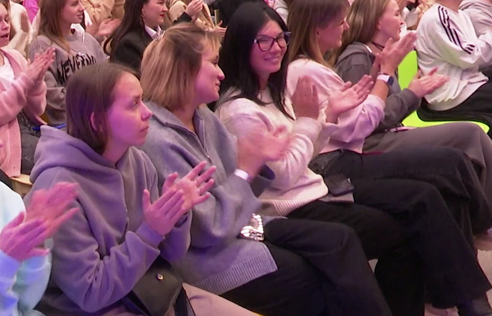 молодежь Нижнекамска на концерте