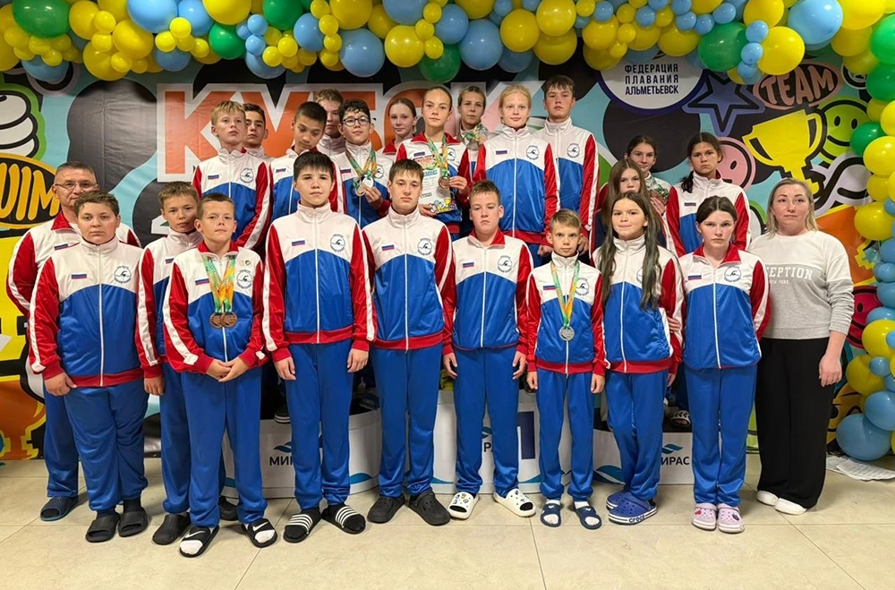 пловцы из Камских Полян на турнире «Кубок Золотого кольца»