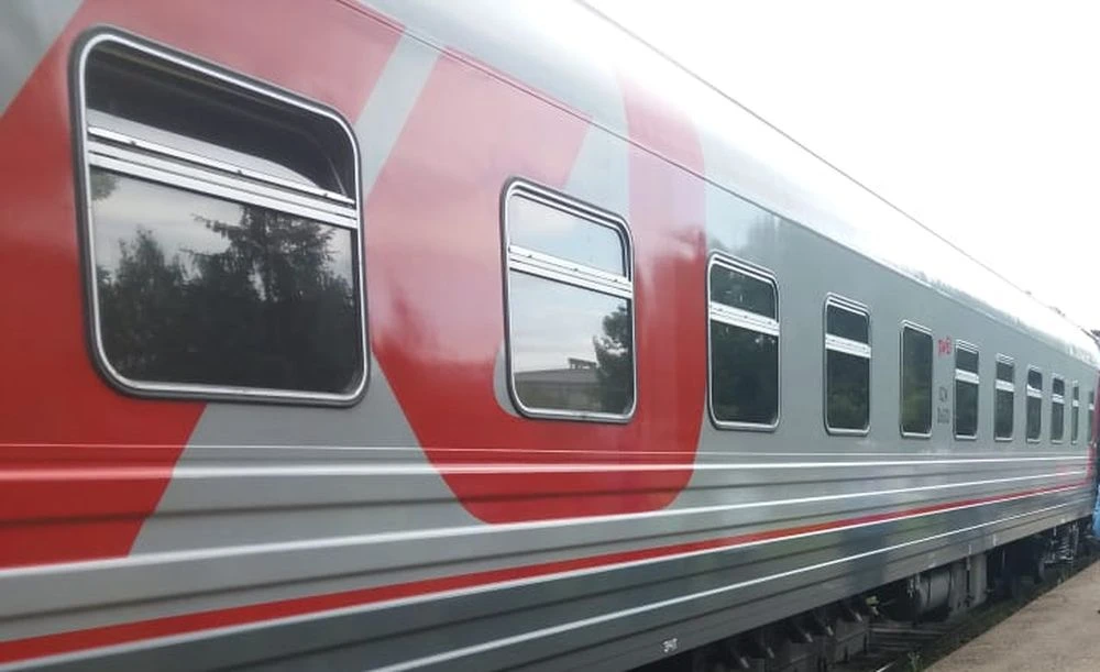 пассажирский поезд РЖД