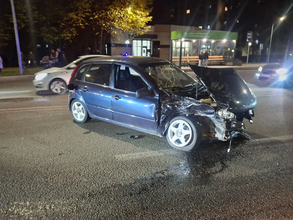 Лада Калина после ДТП в Нижнекамске 1 октября