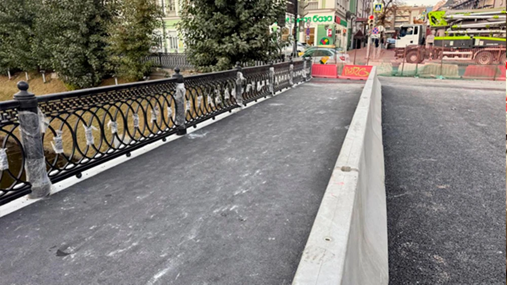 Романовского моста через Булак по улице К. Наджми в Казани