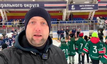 В Нижнекамске завершился хоккейный турнир памяти Раиля Усманова - НТР 24