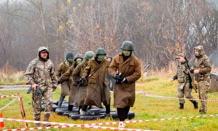 В Нижнекамске определили сильнейших студентов на «Гонке героев» - НТР 24