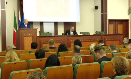 Дружба народов, субботники и каникулы: что обсуждали в администрации Нижнекамска - НТР 24