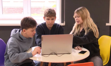 В Нижнекамске стартовал хакатон для учеников 5-11 классов - НТР 24