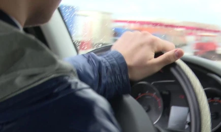 Нижнекамец пытался спасти машину друга от конфискации и попал под статью - НТР 24