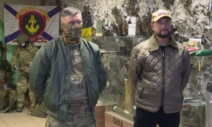 Морпехи посетили в Нижнекамске музей, посвященный СВО, и передали новый экспонат - НТР 24