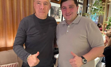 Радмир Беляев обсудил с Аркадием Новиковым открытие ресторана в Нижнекамске - НТР 24