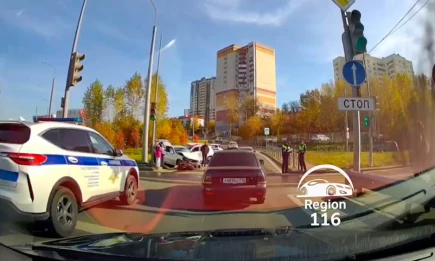 Учебная машина устроила ДТП в Казани, есть один пострадавший - НТР 24