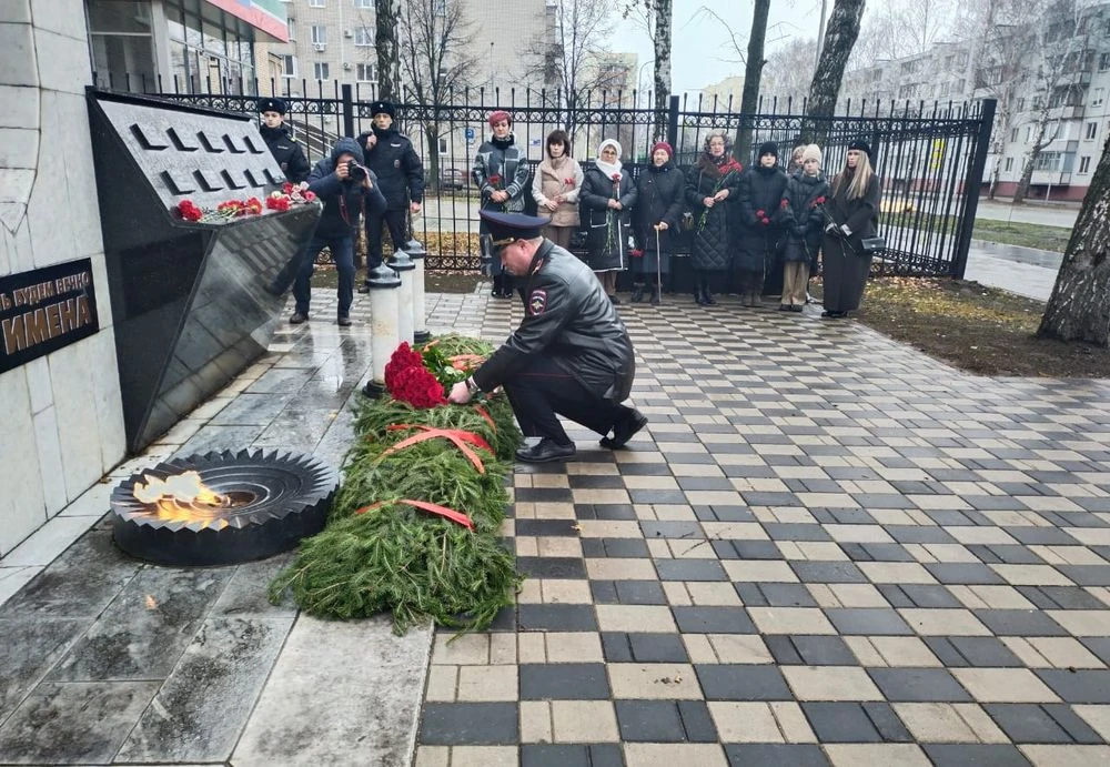 Митинг в Нижнекамске в День сотрудника органов внутренних дел России