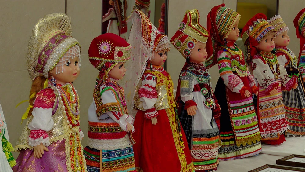 Нарядные куклы